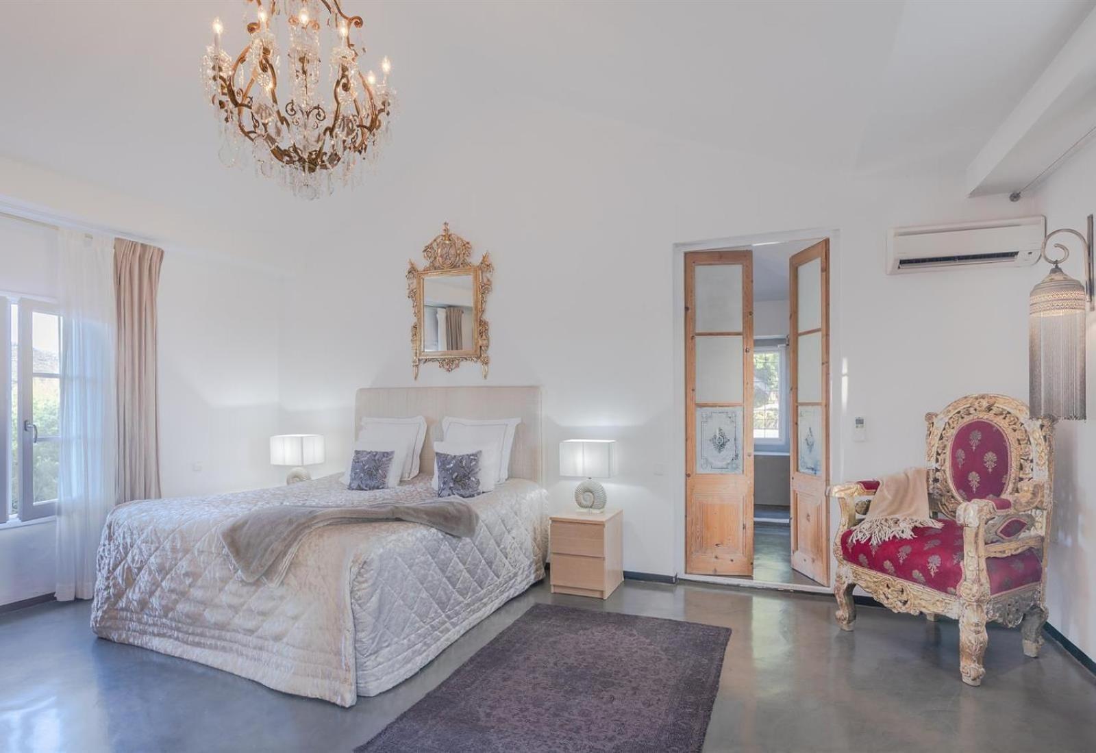 Casa Nova Estate Sitges