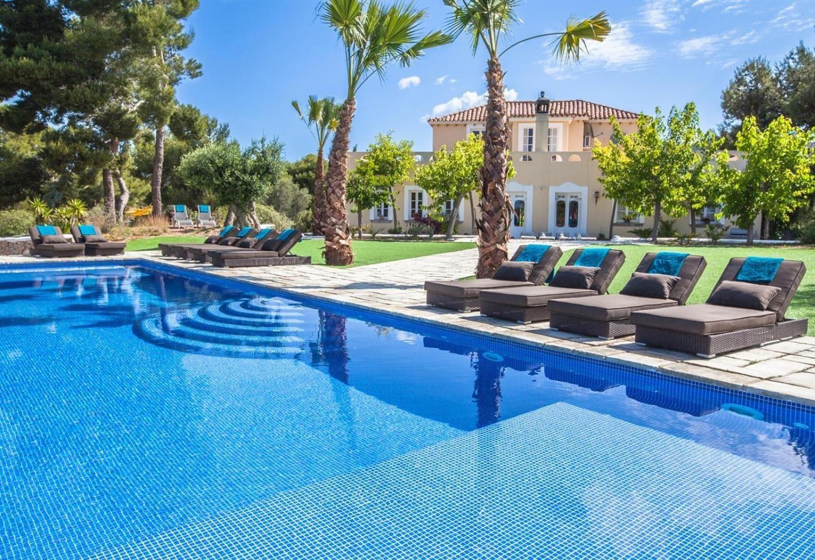Casa Nova Estate * Sitges